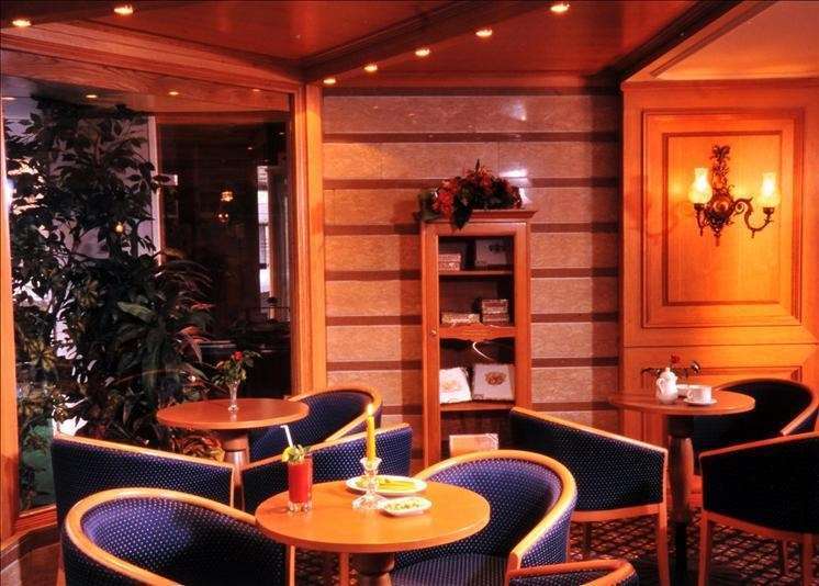 Grand Hotel Beirut Exterior photo